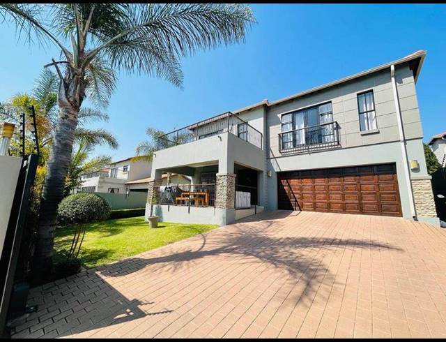 3 BEDROOM CLUSTER FOR SALE IN MORNINGSIDE
